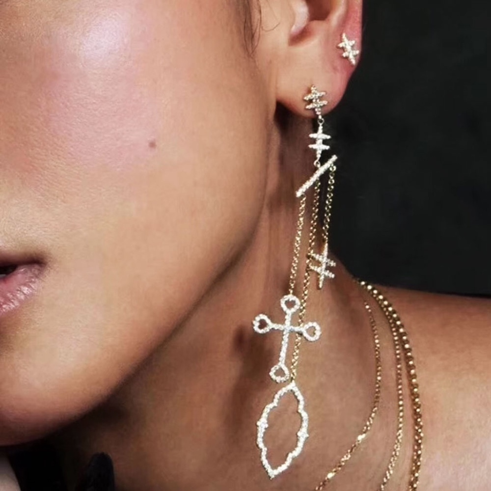 DURI EARRING || Mismatched earring set, cross ear